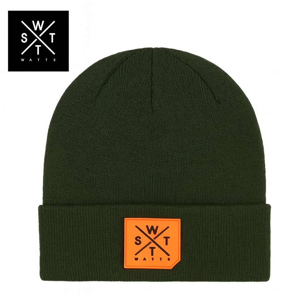 Bonnet de ski homme/femme vert forêt en  laine mérinos en déstockage - image modifiée par l'IA